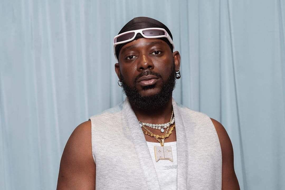 ‘Coco Money’ by Adekunle Gold swings between swagger and reflection